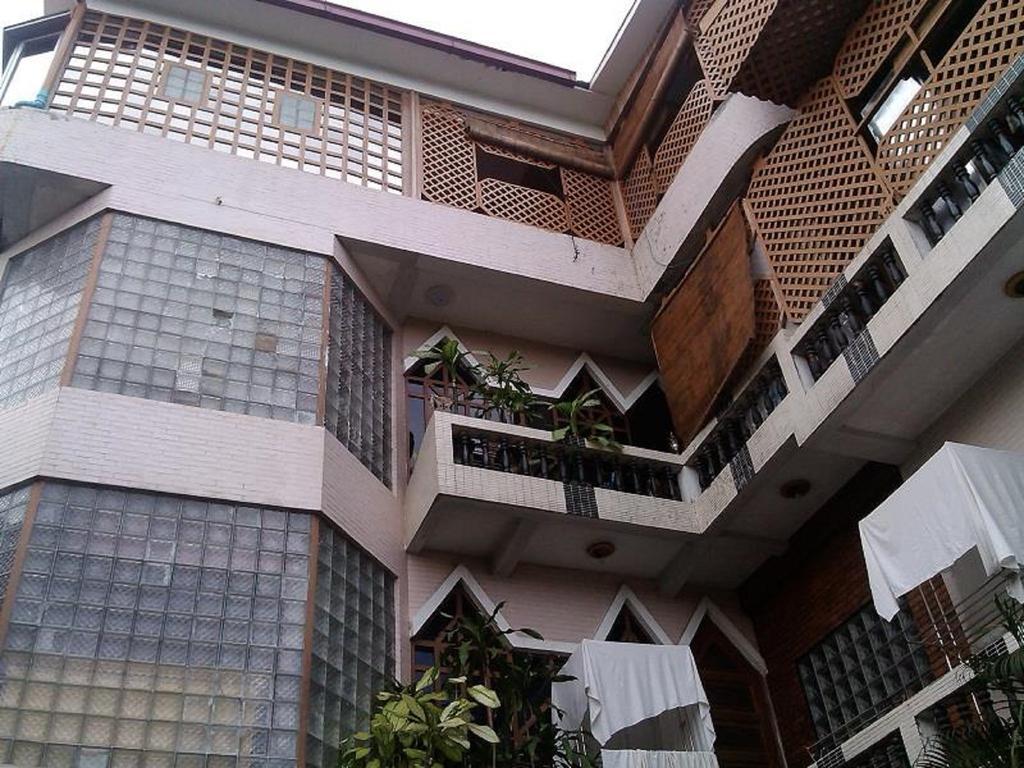 Kaung Lay Inn Yangon Ngoại thất bức ảnh
