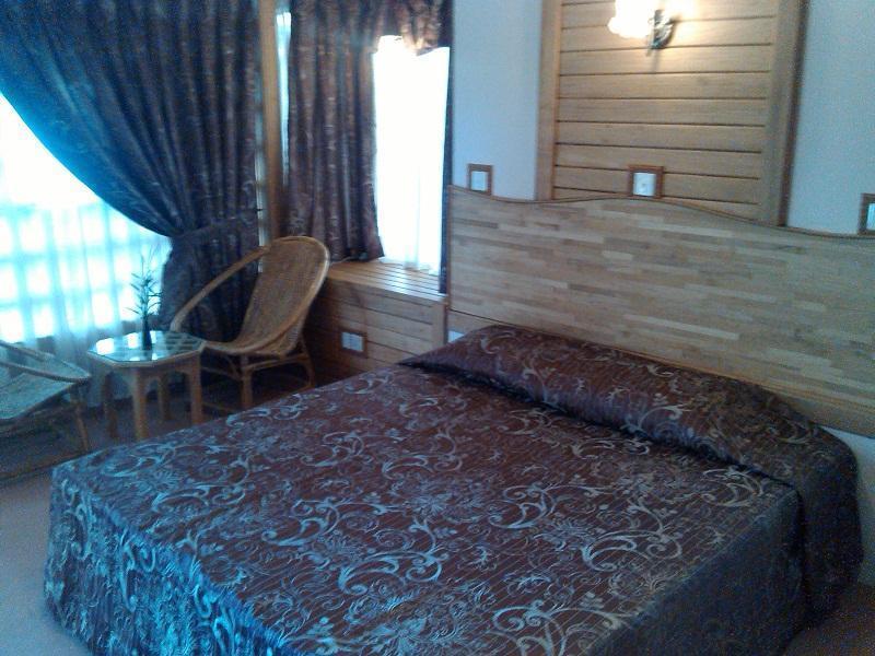 Kaung Lay Inn Yangon Ngoại thất bức ảnh