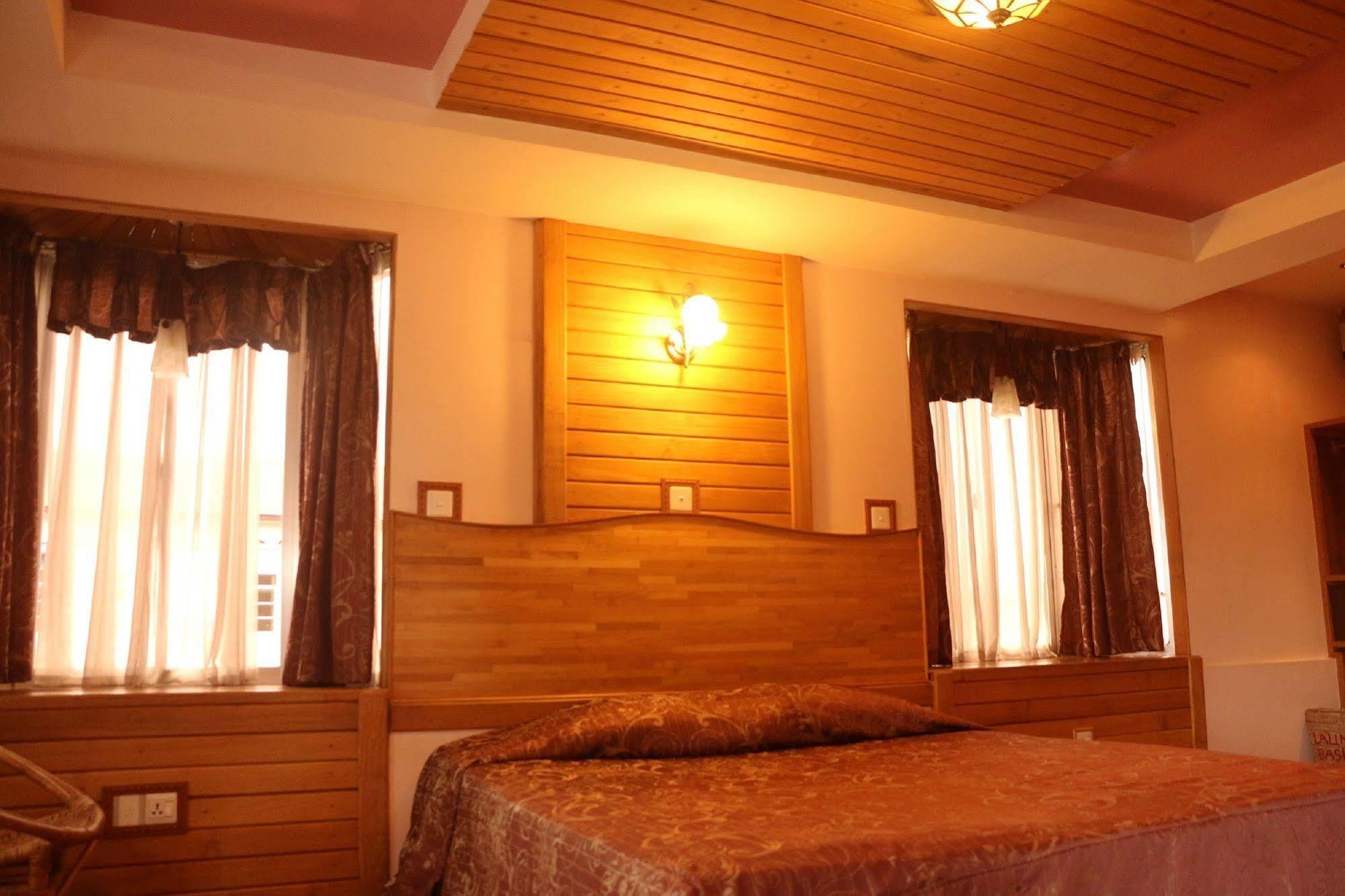 Kaung Lay Inn Yangon Ngoại thất bức ảnh