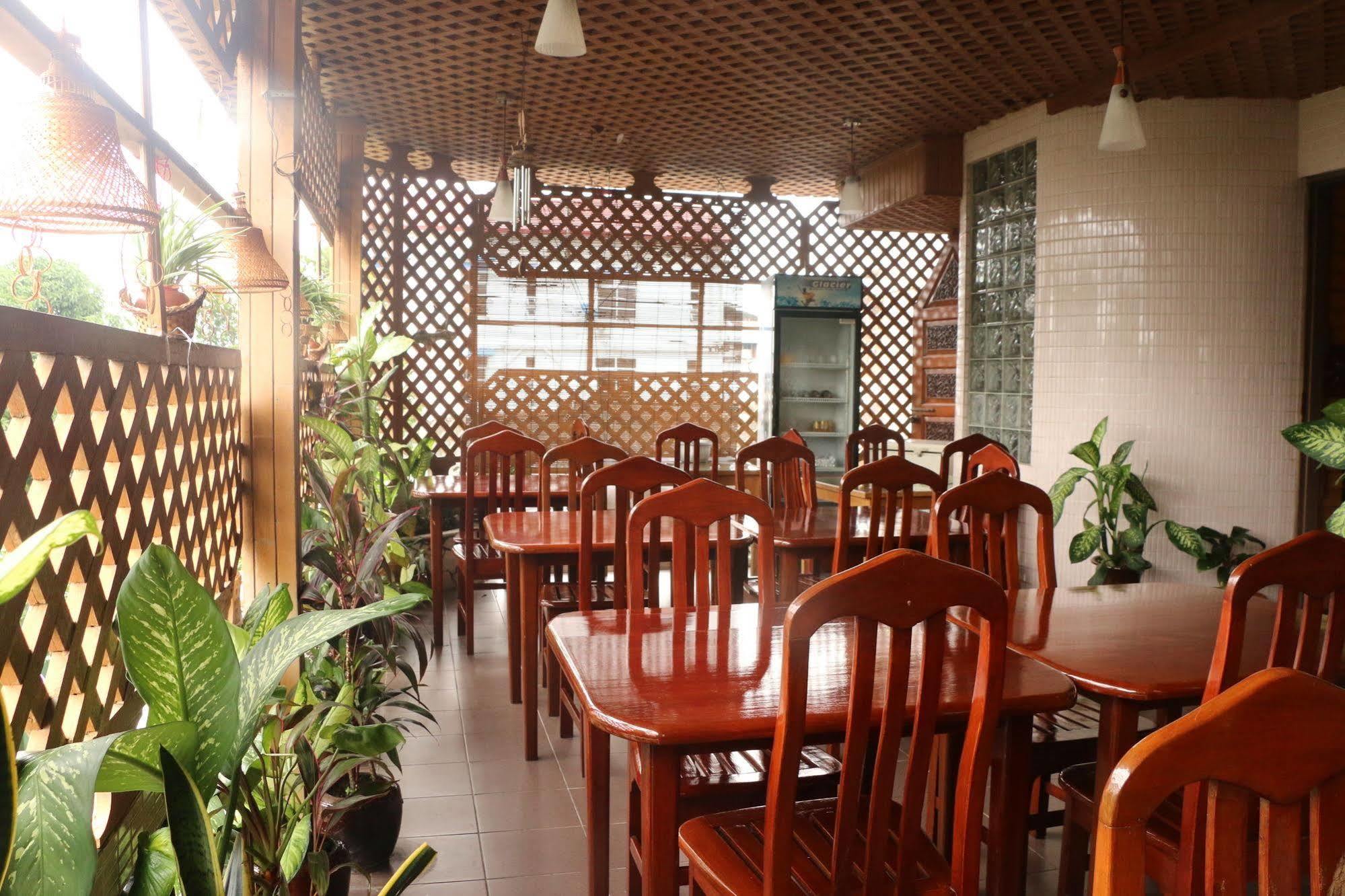 Kaung Lay Inn Yangon Ngoại thất bức ảnh