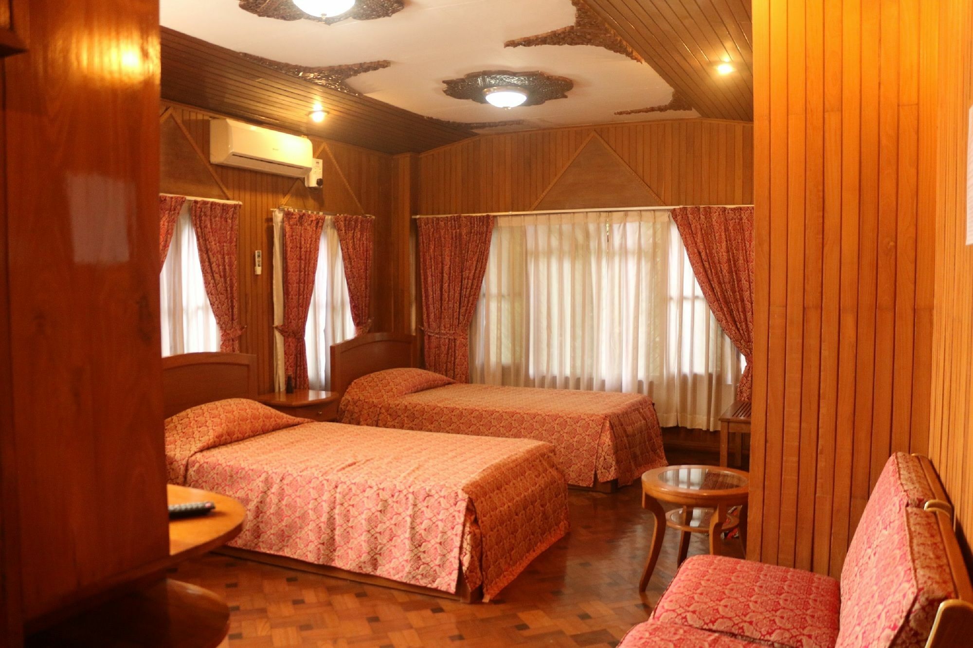 Kaung Lay Inn Yangon Ngoại thất bức ảnh